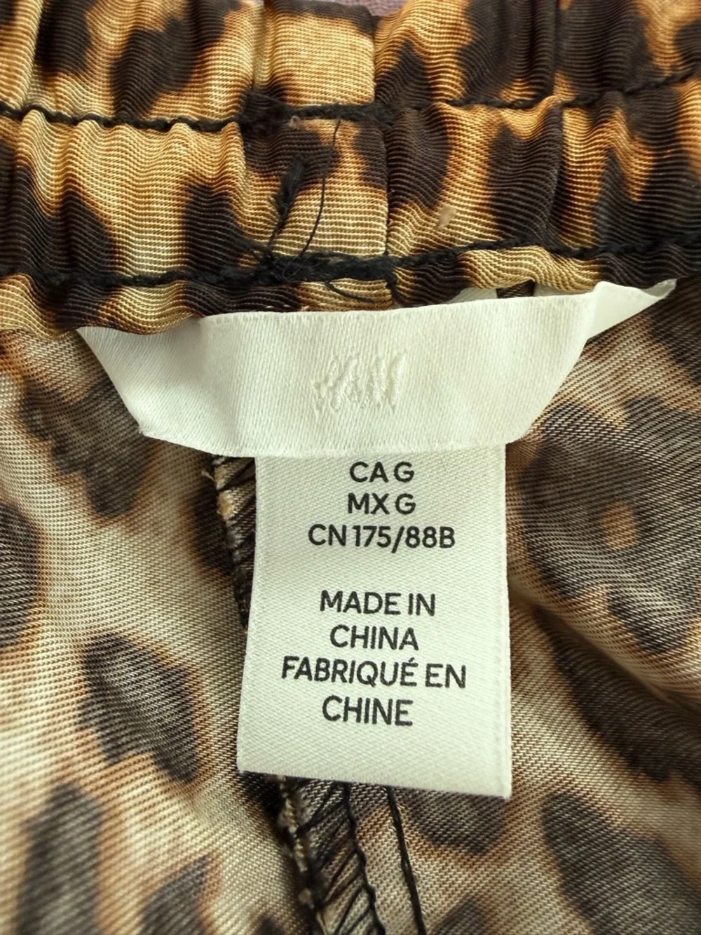 H&M Leopard Print Wide-Leg Pants, Size L, Great Condition - Picture 11 of 14